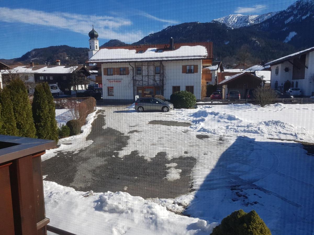 La Locanda Ristorante Pizzeria Garni Ohlstadt Dış mekan fotoğraf