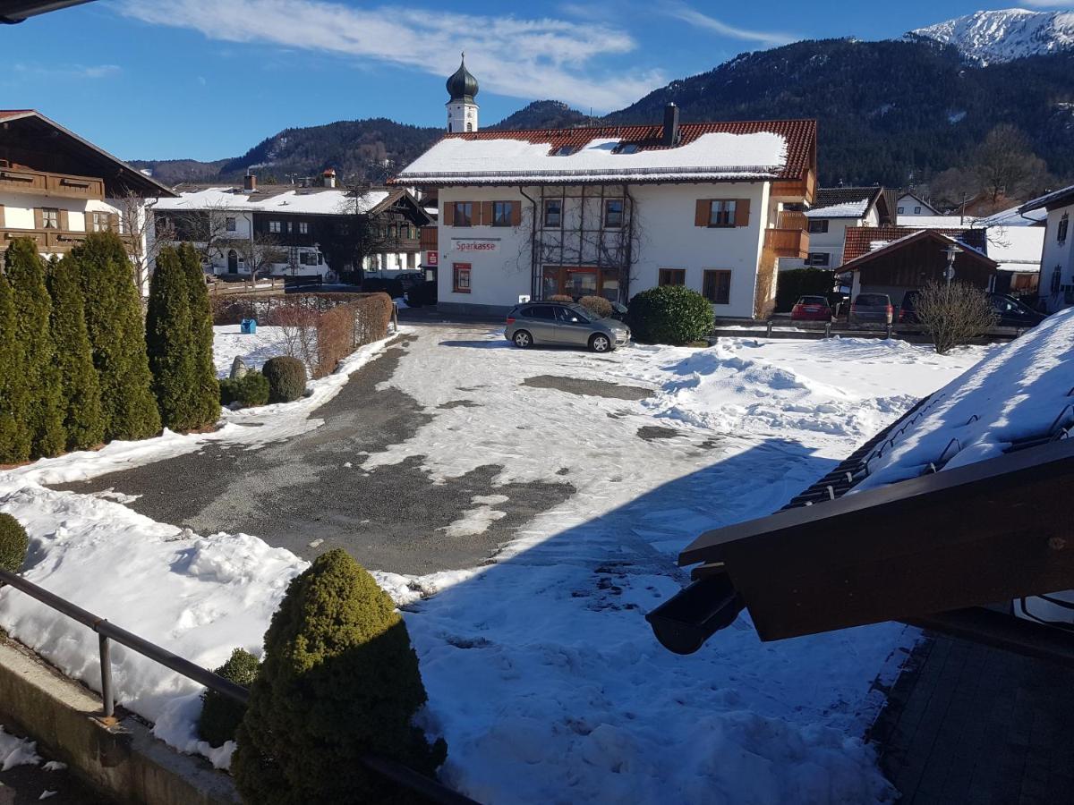La Locanda Ristorante Pizzeria Garni Ohlstadt Dış mekan fotoğraf