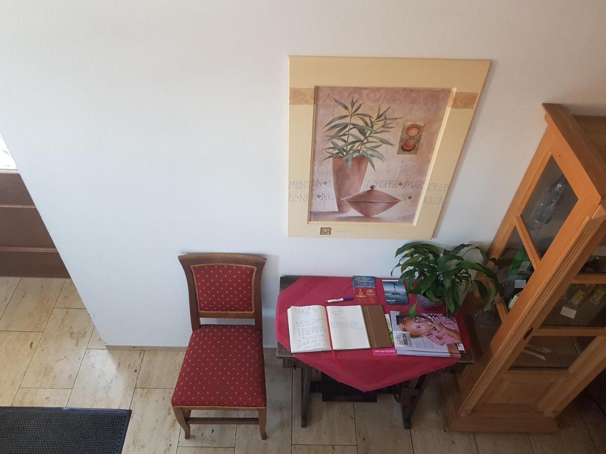 La Locanda Ristorante Pizzeria Garni Ohlstadt Dış mekan fotoğraf