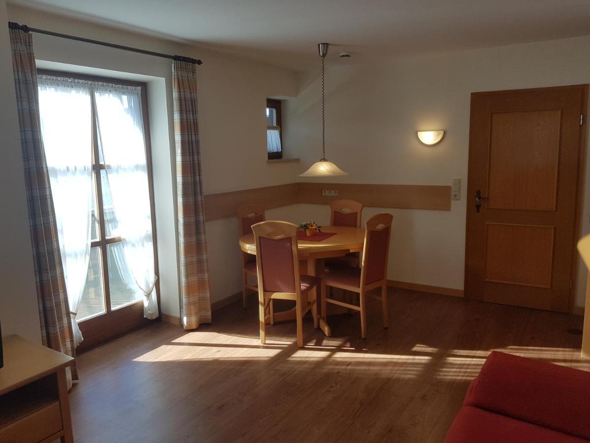 La Locanda Ristorante Pizzeria Garni Ohlstadt Dış mekan fotoğraf